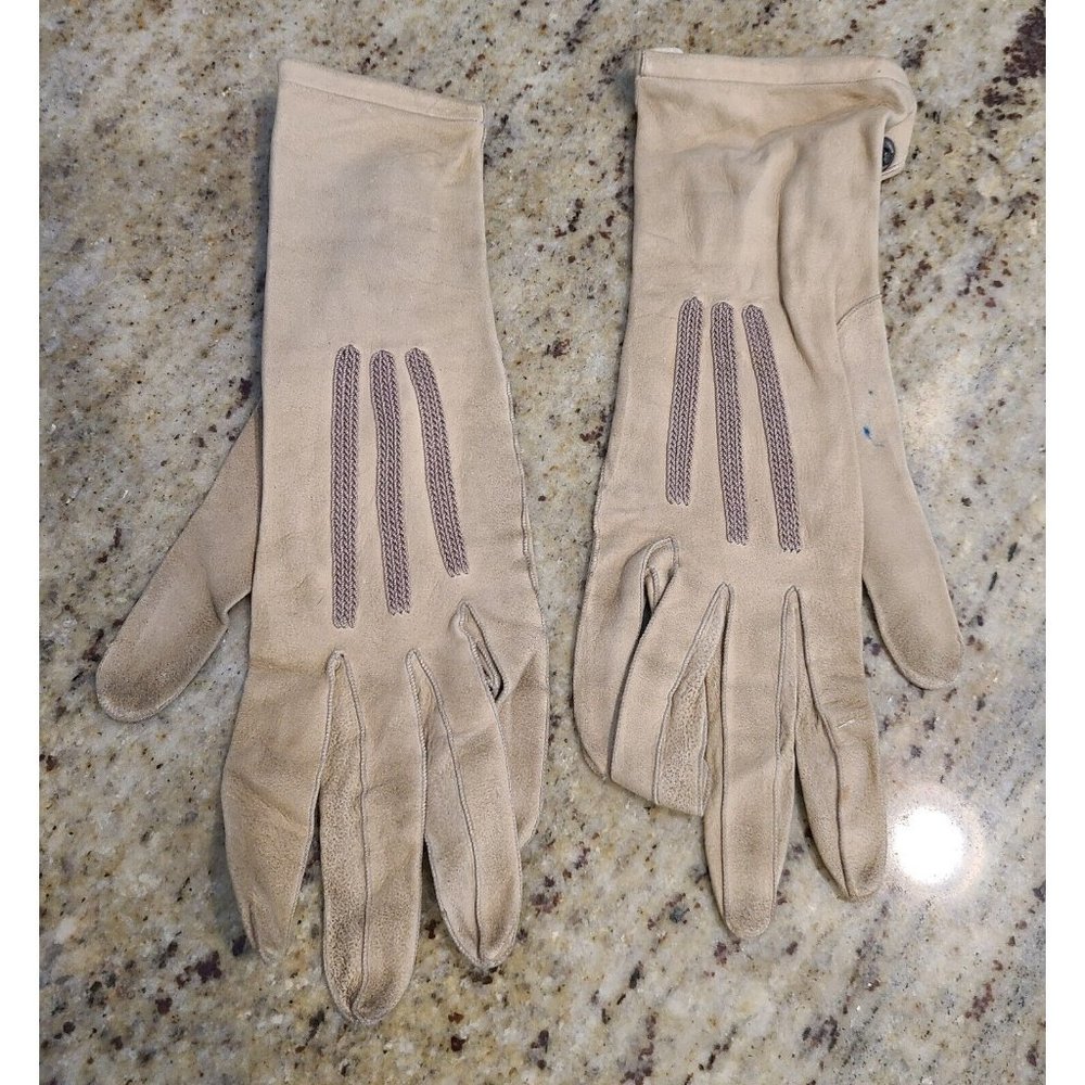 Vintage Antique? Dents Isis Soft Thin Suede Gloves Size 5 3/4 XS Snap Wrist